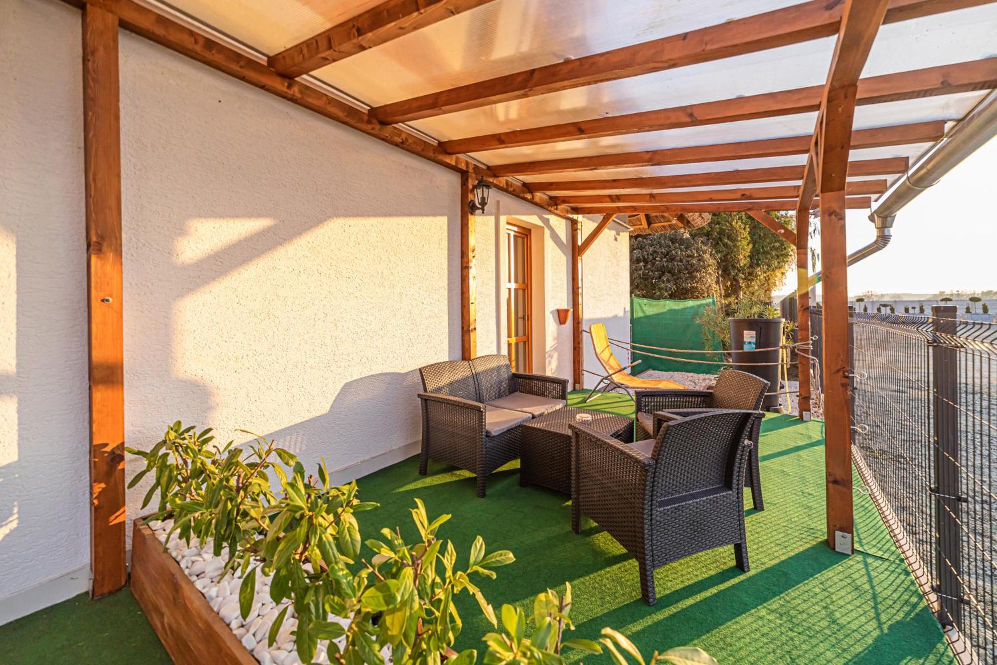 فندق Rigotanya Relax & Wellness Panzio Buekfuerdo المظهر الخارجي الصورة